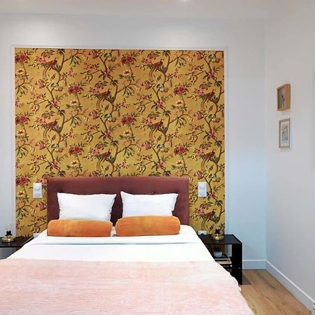 Apartamento Modern Renovated Studio With A Touch Of Gilded Glamour Central París Exterior foto