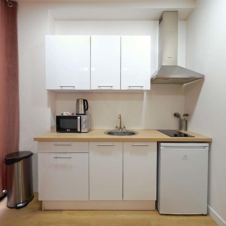 Apartamento Modern Renovated Studio With A Touch Of Gilded Glamour Central París Exterior foto